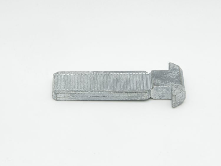 Gatillo desplazado para cierre embutido ancho, 40 mm - puertas y ventanas correderas de aluminio - RAN (6 UNIDADES)