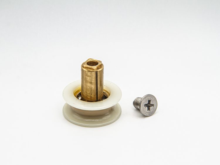 Rueda para mampara corredera semicircular con rodamiento de bolas, cuello largo, pista cóncava. Eje roscado, M5, diámetro 24 mm, tornillo M5x8. RAN (6 unidades)