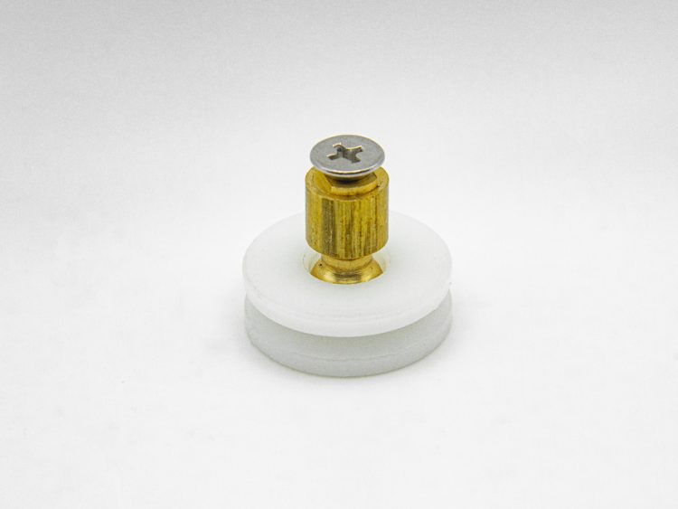 Rueda de nylon para mampara de rótula, con rodamiento de casquillo, pista cóncava. Eje roscado M5, diámetro 26 mm. RAN (4 UNIDADES)