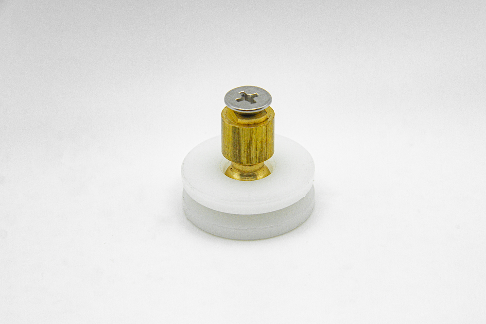 Rueda de nylon para mampara de rótula, con rodamiento de casquillo, pista cóncava. Eje roscado M5, diámetro 26 mm. RAN (4 UNIDADES)