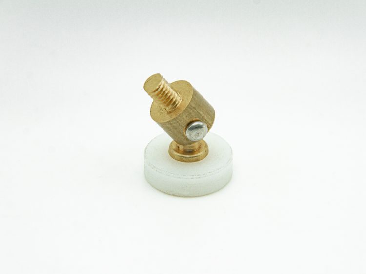 Rueda de nylon para mampara con rodamiento de casquillo, pista lisa. Espárrago M6, diám. 21 mm. RAN (4 UNIDADES)