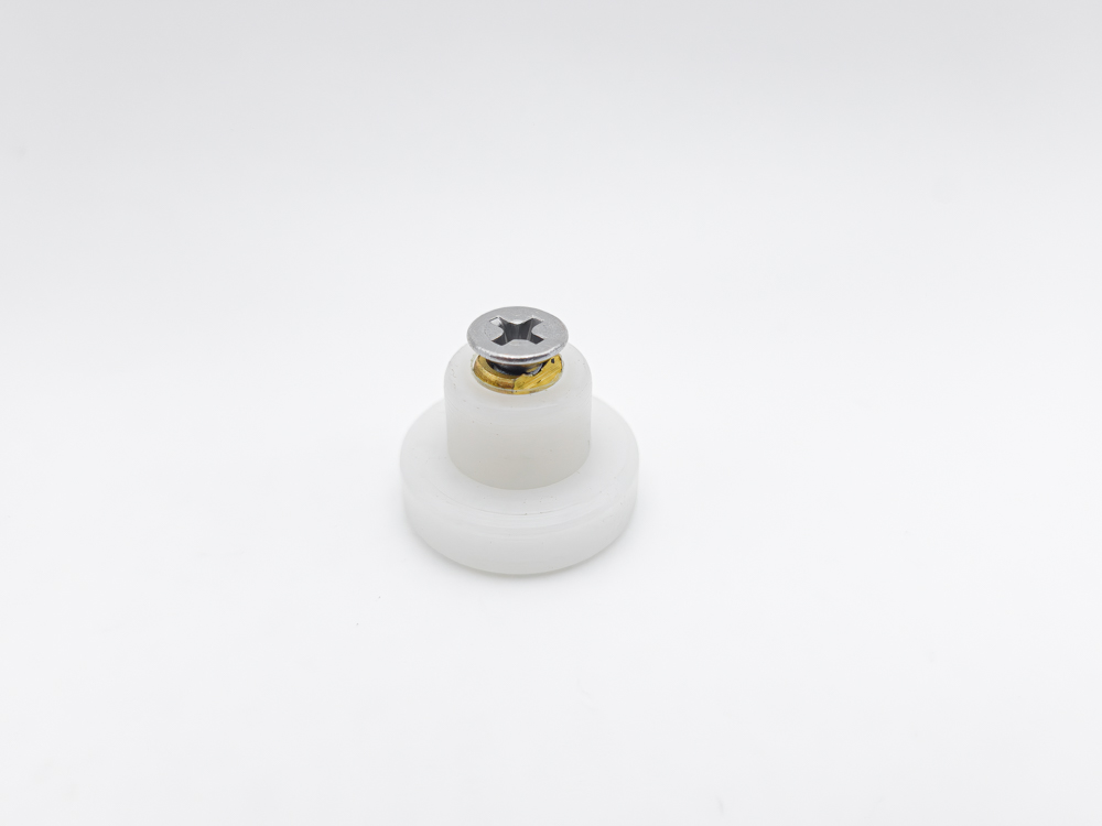 Serie Cazalla. Rueda de nylon para mampara con rodamiento de casquillo y cuello largo, pista lisa. Eje roscado M4, diámetro 19 mm. RAN (6 UNIDADES)