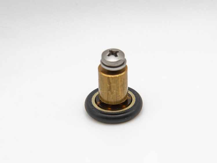 Rueda para mampara frontal con rodamiento de bolas y prolongador de 12 mm. Eje roscado M4, diámetro 20 mm. RAN (4 unidades)