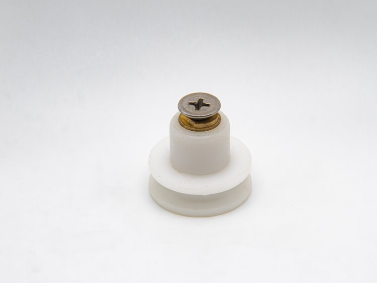 Rueda de nylon para mampara angular con rodamiento de casquillo, pista cóncava y eje roscado M5, diámetro 22 mm. RAN (2 UNIDADES)