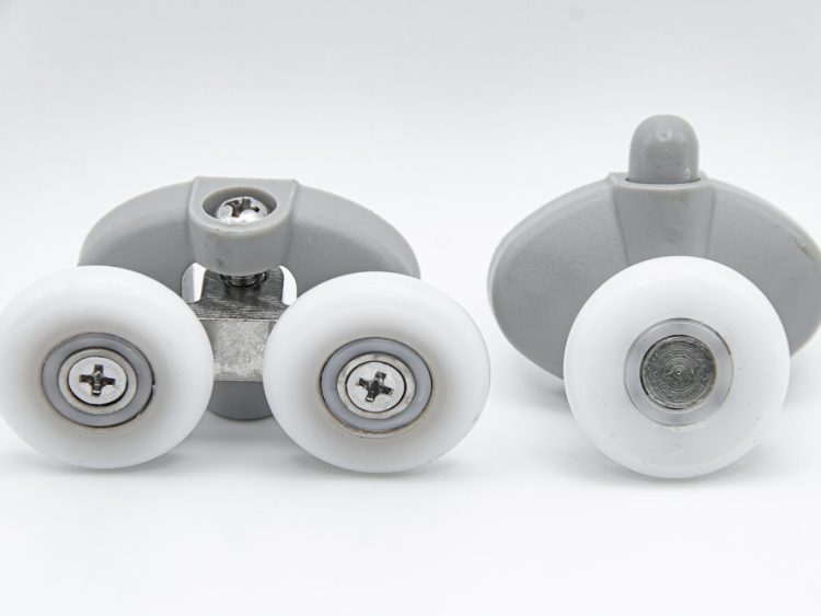 Juego de rodamientos doble articulados con soporte de nylon para mampara de ducha. Tornillos M4, diámetro rueda 25 mm. RAN (2 Juegos)