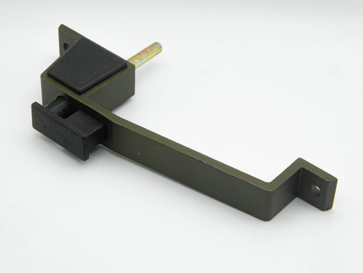 Cierre central asa con pulsador bronce. RAN (1 UNIDAD)