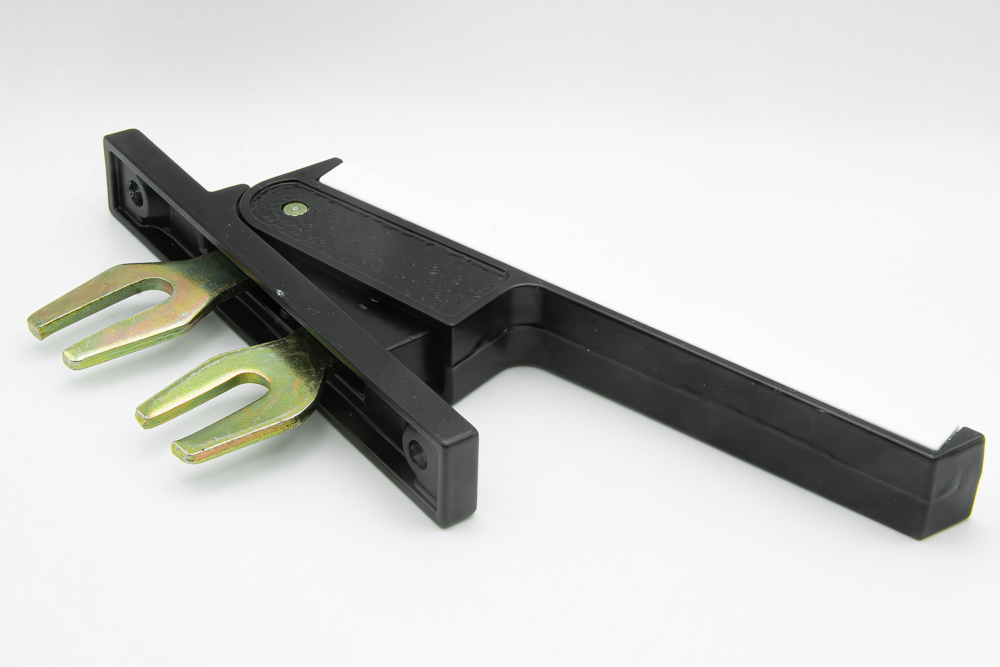 Cremona accionamiento frontal pletina aluminio blanca. RAN (1 UNIDAD)