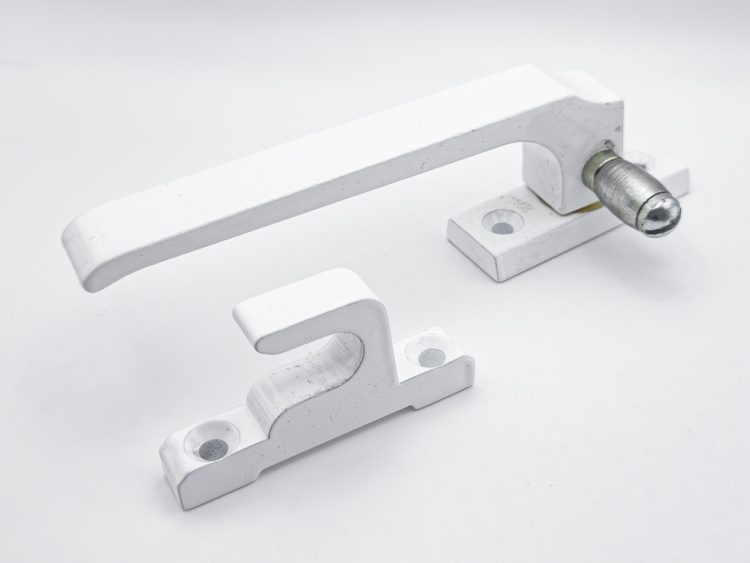Cierre presión rodillo metálico apertura izquierda blanco. RAN (1 UNIDAD)