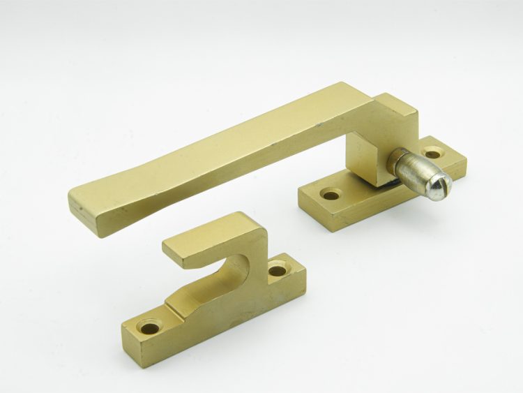 Cierre presión rodillo metálico apertura izquierda oro. RAN (1 UNIDAD)