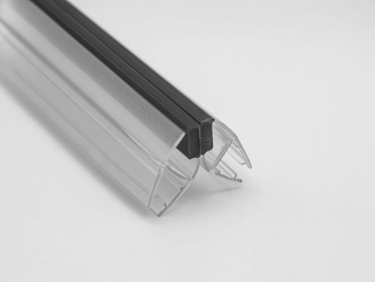 Juego de perfiles de PVC magnéticos para mamparas de vidrio con cierre angular (90º). Caja de 6/8 mm (2 tiras de 2 metros). RAN