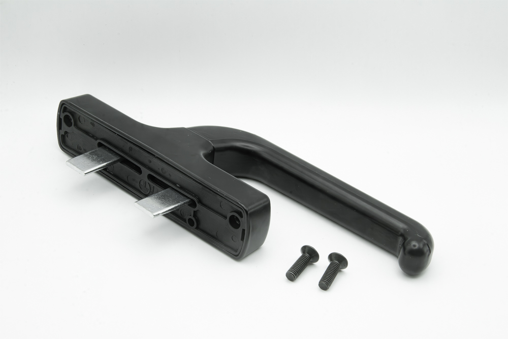 Cremona de accionamiento lateral. Modelo Celeste, color negro. RAN (1 UNIDAD)