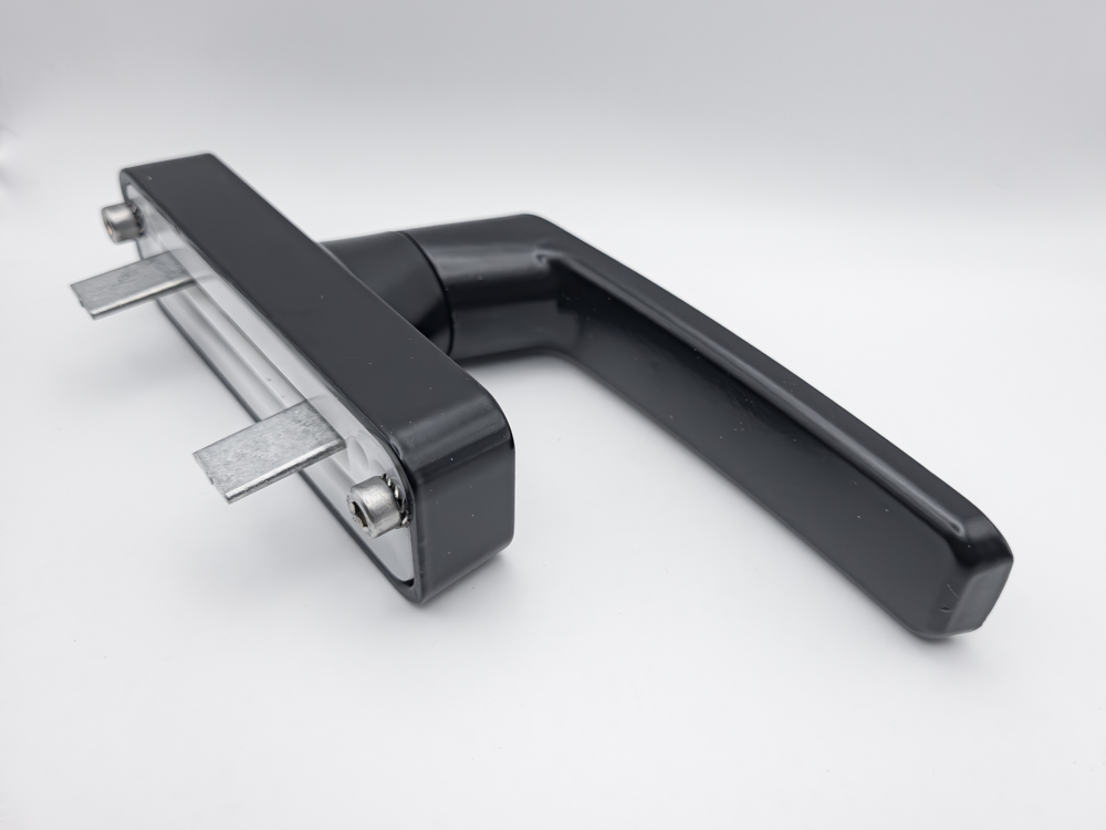 Cremona de accionamiento lateral. Modelo Julcar, COLOR NEGRO. RAN (1 UNIDAD)