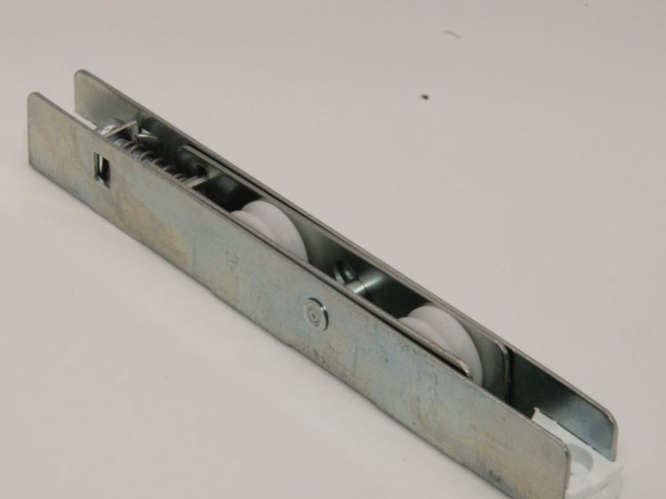 Rodamiento corredera puerta corredera támdem PVC Gealan-kommerling. RAN (4 UNIDADES)