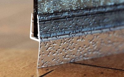 Cómo reparar el perfil o vierteaguas de tu mampara para evitar fugas y mantener tu baño seco